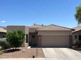 8898 N Treasure Mountain Dr, Tucson, AZ 85742