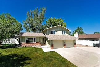 153 W Hilltop Rd, Billings, MT 59105