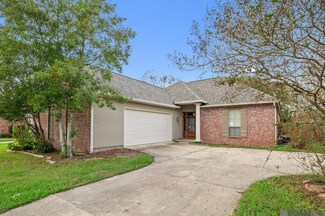 6683 Sandy Creek Ln, Zachary, LA 70791