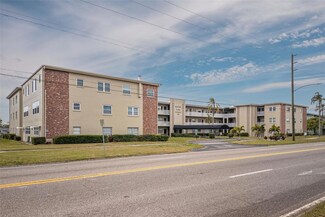 1000 49th St N Unit 210, Saint Petersburg, FL 33710