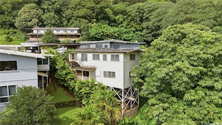 3787 Kumulani Place, Honolulu, HI 96822