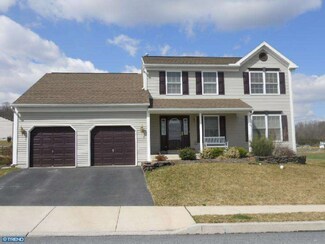 9 Longview Dr, Reading, PA 19608