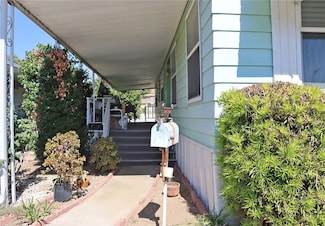 8800 Eton Ave Unit 39, Canoga Park, CA 91304