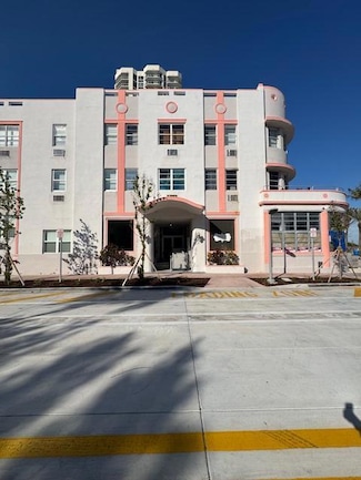 7300 Ocean Terrace Unit 213, Miami Beach, FL 33141