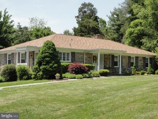 13404 Cambria Farms Rd, Phoenix, MD 21131