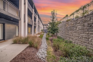 600 E Trinity Ln Unit 22, Nashville, TN 37207