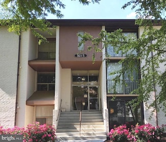 8015 Mandan Rd Unit 203, Greenbelt, MD 20770