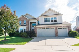 2065 Bonita Ln, Hoffman Estates, IL 60192