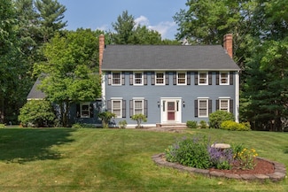 6 David Dr, Pelham, NH 03076