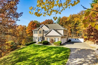 15 Spring Hill Rd, Bedford, NH 03110