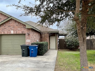 213 Anne Louise Dr Unit B, New Braunfels, TX 78130