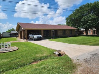 350 Michael Dr Unit 1, Moreauville, LA 71355