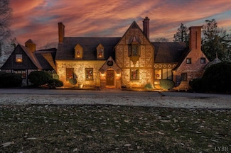1670 Church St, Appomattox, VA 24522