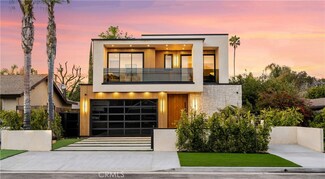 15721 Morrison St, Encino, CA 91436