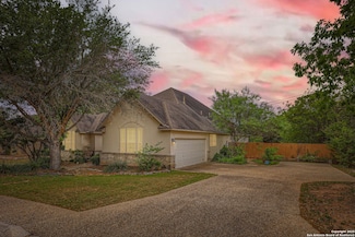 18522 Emerald Forest Dr, San Antonio, TX 78259