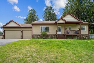 8401 27th Place N, New Hope, MN 55427