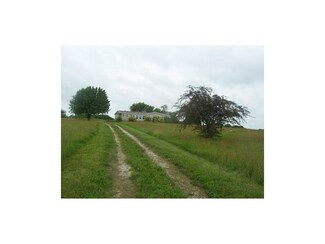 19390 Cantrell Rd, Linwood, KS 66052