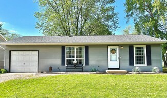 3214 W John St, Champaign, IL 61821