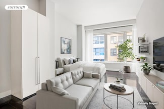 111 Fulton St Unit 822, New York, NY 10038