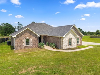 201 Rs County Road 1189, Emory, TX 75440