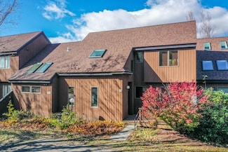 85 Duck Rd Unit 69, Stowe, VT 05672
