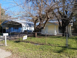 8351 Horseshoe Dr, Kemp, TX 75143