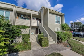 421 Windrush Bay Dr Unit 421, Tarpon Springs, FL 34689