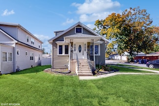 134 N Addison Rd, Villa Park, IL 60181