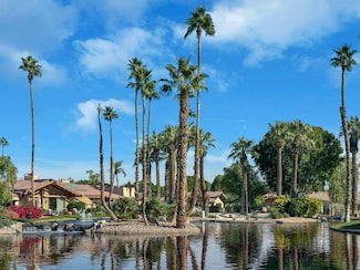 82 Palomino Cir, Palm Desert, CA 92211