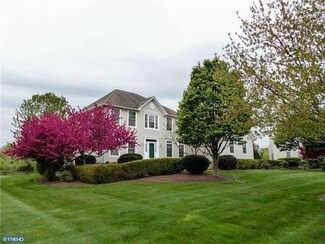 76 Loretta Cir, Richboro, PA 18954
