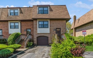 3805 N Oaks Blvd, North Brunswick, NJ 08902