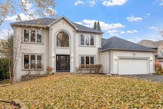 707 Crestview Dr, Bolingbrook, IL 60440