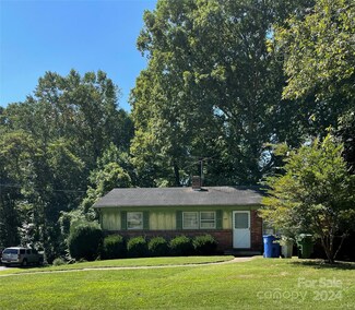 186 Johnston Blvd, Asheville, NC 28806