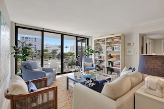 3589 S Ocean Blvd Unit 305, South Palm Beach, FL 33480