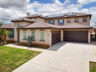 5702 Segovia Way, Bakersfield, CA 93306