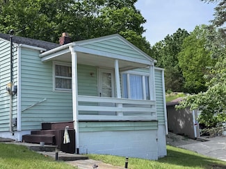 546 Bunts St, Pulaski, VA 24301