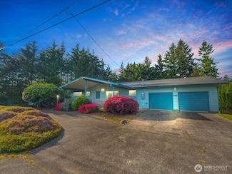 2316 Bowman Ave NW, Olympia, WA 98502