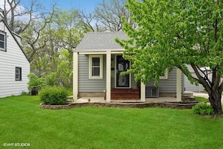 512 14th St, West Des Moines, IA 50265