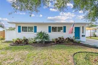 1529 Essex Dr N, Saint Petersburg, FL 33710