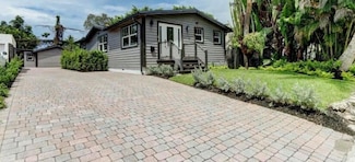 833 Ardmore Rd, West Palm Beach, FL 33401