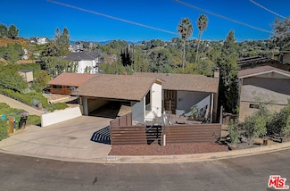 4990 Llano Dr, Woodland Hills, CA 91364