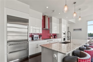 1150 8th St Unit PH2, Tuscaloosa, AL 35401