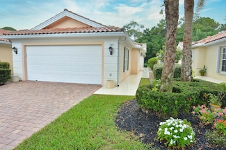 715 SW Balmoral Trace, Stuart, FL 34997