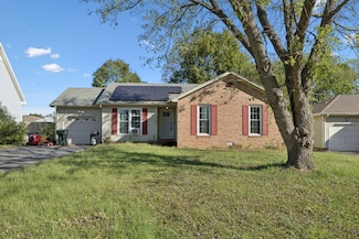 642 Winchester Dr, Hopkinsville, KY 42240