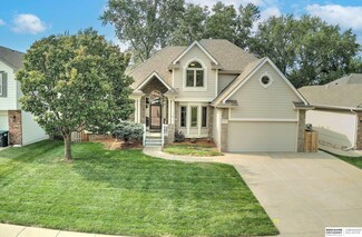 6646 S 91st Ave, Omaha, NE 68127