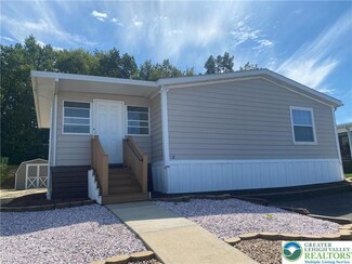 82 Pheasant Dr, Kutztown, PA 19530