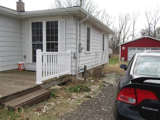 2988 Pipestone Rd, Benton Harbor, MI 49022