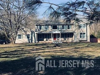 124 Taylors Mills Rd, Manalapan, NJ 07726