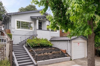 3206 Champion St, Oakland, CA 94602