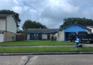 5030 Glenvalley Dr, La Porte, TX 77571